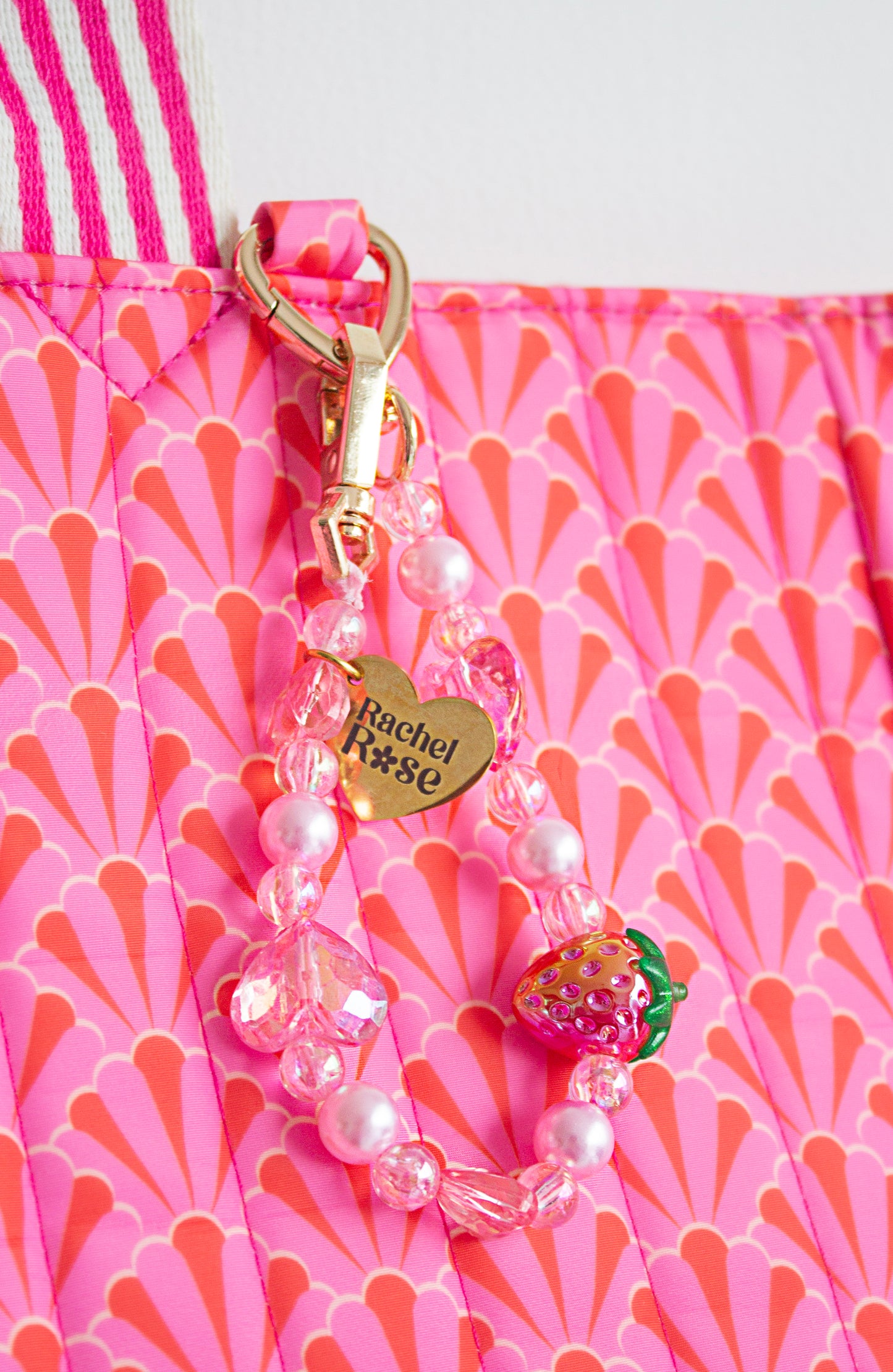 STRAWB BAG CHARM