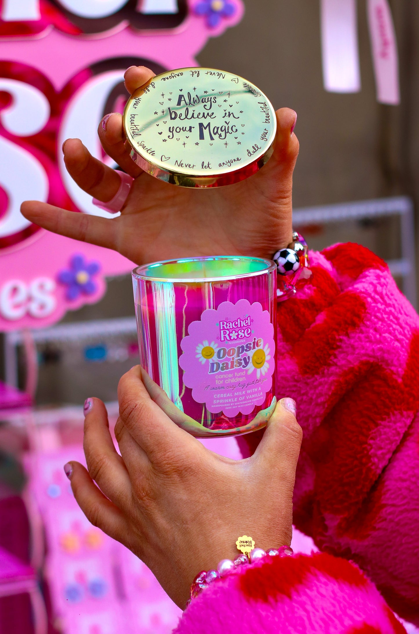 OOPSIE DAISY CANDLE